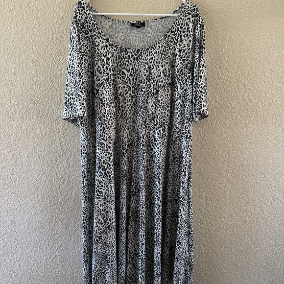 MSK Dresses & Skirts - MSK Animal Print Dress Size 3X